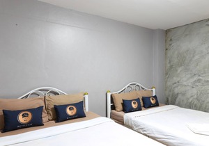 VaylaSamran 1 By RoomQuest