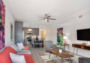 VCAY-Social Distancing at its Finest! near FQ & UMC!!!