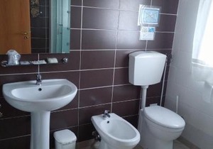 Venice Airport Room
