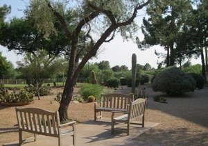 Very attractive, peaceful, poolview,2 bedroom, 2 bath condo in Anasazi Village