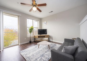 Viagem Fashionable Studio in Vibrant Area