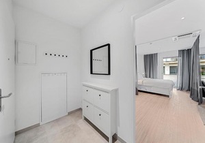 VibeStudio 302 - Central - AC - Licensed - Parking Nearby