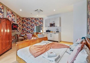 VibeStudio 401 - Central - AC - Licensed - Parking Nearby