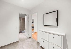 VibeStudio 404 - Central - AC - Licensed - Parking Nearby