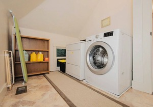 Victorian Cottage In The Heart Of Old Town