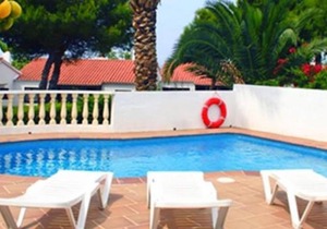 Villa ∙ 3 bedrooms ∙ 6 guests