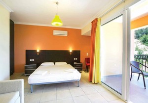 Villa ∙ 2 bedrooms ∙ 4 guests