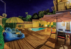 Villa ∙ 2 bedrooms ∙ 4 guests