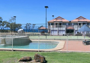Villa 24 Coral Cove Resort