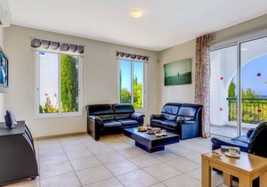 Villa ∙ 3 bedrooms ∙ 6 guests