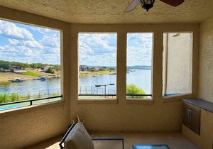 VILLA 3115 - 2 Bed/2 Bath Lakefront Condo at Island Resort - All Amenities