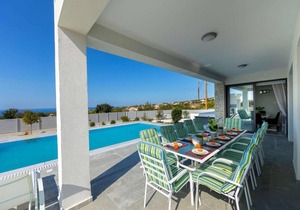 Villa ∙ 5 bedrooms ∙ 10 guests