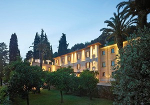 Villa Alberico Suite M 4pax, With A/c, Wifi, Shared Pool, Near Beach Clubs