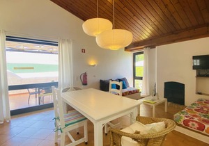 Villa, Albufeira, 2 bedrooms, 200 m from the Strip, 500m from the beach, pool and garden