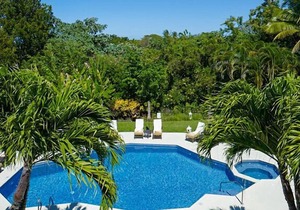 Villa Aliseo | Near Ocean - Located in Tropical Sandy Lane with Private Pool