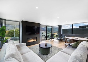 Villa Aurora, luxury in the heart of Wanaka