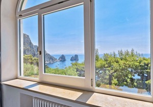VILLA CAPRI MARINA - Four Bedroom Villa, Sleeps 8