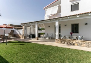 Villa Cavarra 1 between Vendicari and Marzamemi (San Lorenzo/Reitani - Noto)