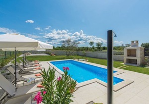 Villa Clara with Private Pool