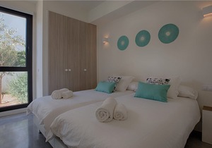 Villa Crozet to rent in Ibiza with 4 bedrooms private pool 8 sleeps