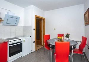 VILLA FJORD Two-Bedroom Apartment 2