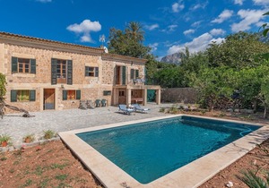 Villa Florida - Two Bedroom Villa, Sleeps 4