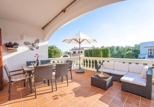 Villa Germanor - Three Bedroom Villa, Sleeps 6