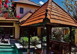 Villa Heliconia