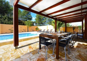 Villa Iris - Plusholidays