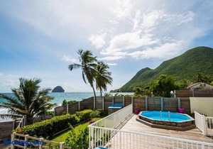 Villa Les Oliviers 4 chambres face a la mer