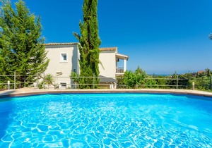 Villa Mavrikia