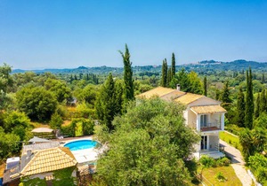Villa Mavrikia: Large Private Pool, A/C, WiFi, Eco-Friendly - 2392