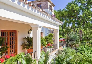 Villa Mediterranean Whirlpool And Gym