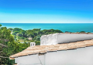 Villa Miramar - Four Bedroom Villa, Sleeps 8