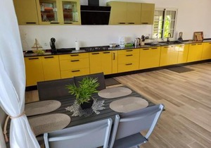 Villa piscine privee a Le Marin vue sur la mer avec jardin