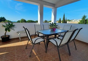 Villa Quinta do Algarve with Sea View, Pool, A/C, Wi-Fi, Garden, Terrace & Balcony