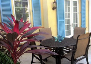 Villa Renaissance Unit 501 1BR Pool/Garden