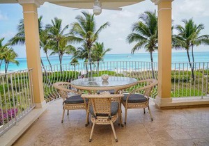 Villa Renaissance Unit 205 Grace Bay Beach