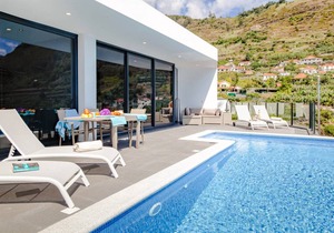 Villa Rubydom