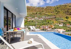 Villa Rubydom