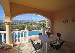 Villa Tosal con 6 dormitorios, wifi, parking, jardín y piscina privada