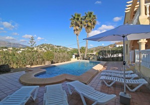 Villa Tosal con 6 dormitorios, wifi, parking, jardín y piscina privada