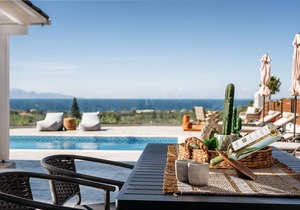 Villa Venia - 2 Bedroom Villa with Private Pool