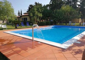 Villa with Pool Near Paestum