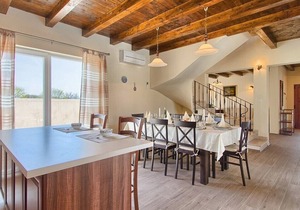 Villa with private pool, sauna, HotTub, SPA area, table tennis.