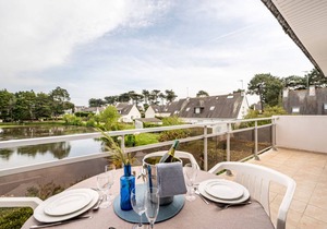 Village De Légenèse 100.3