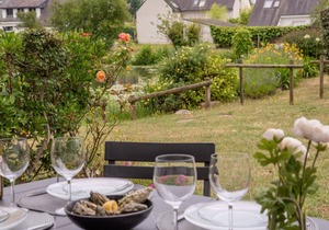 Village De Légenèse 100.3