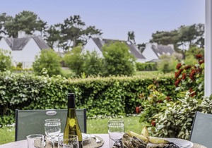 Village De Légenèse 100.3