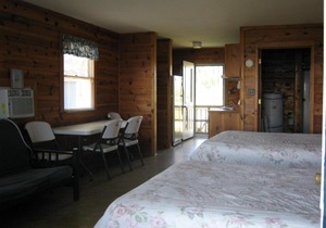 Virginia Landing Camping Resort Cabin 10