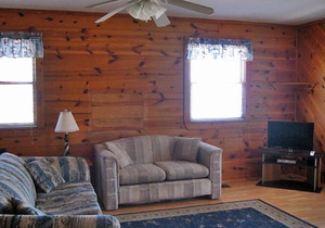 Virginia Landing Camping Resort Cabin 19